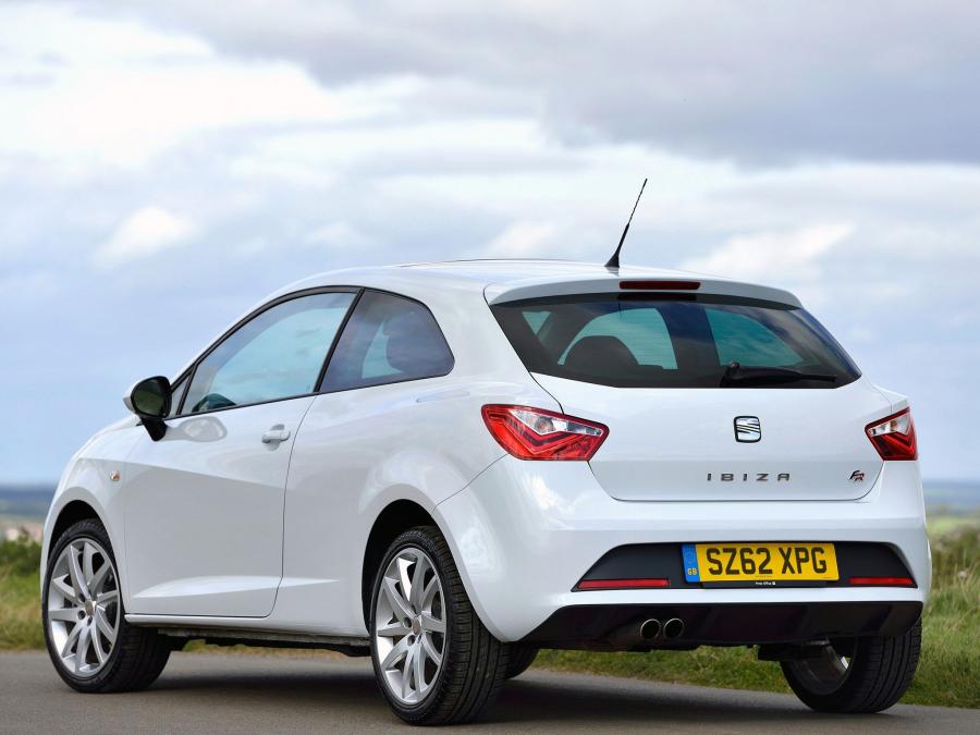  Seat Ibiza FR 2012 года  (UK) (фото 22 из 23)